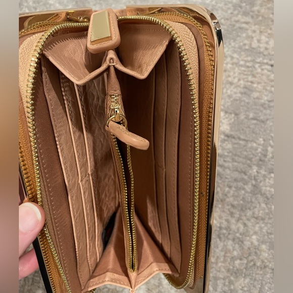 UB Urban Expression Vegan Leather Pink Gold Trenton Wallet Clutch EUC - Picture 4 of 11